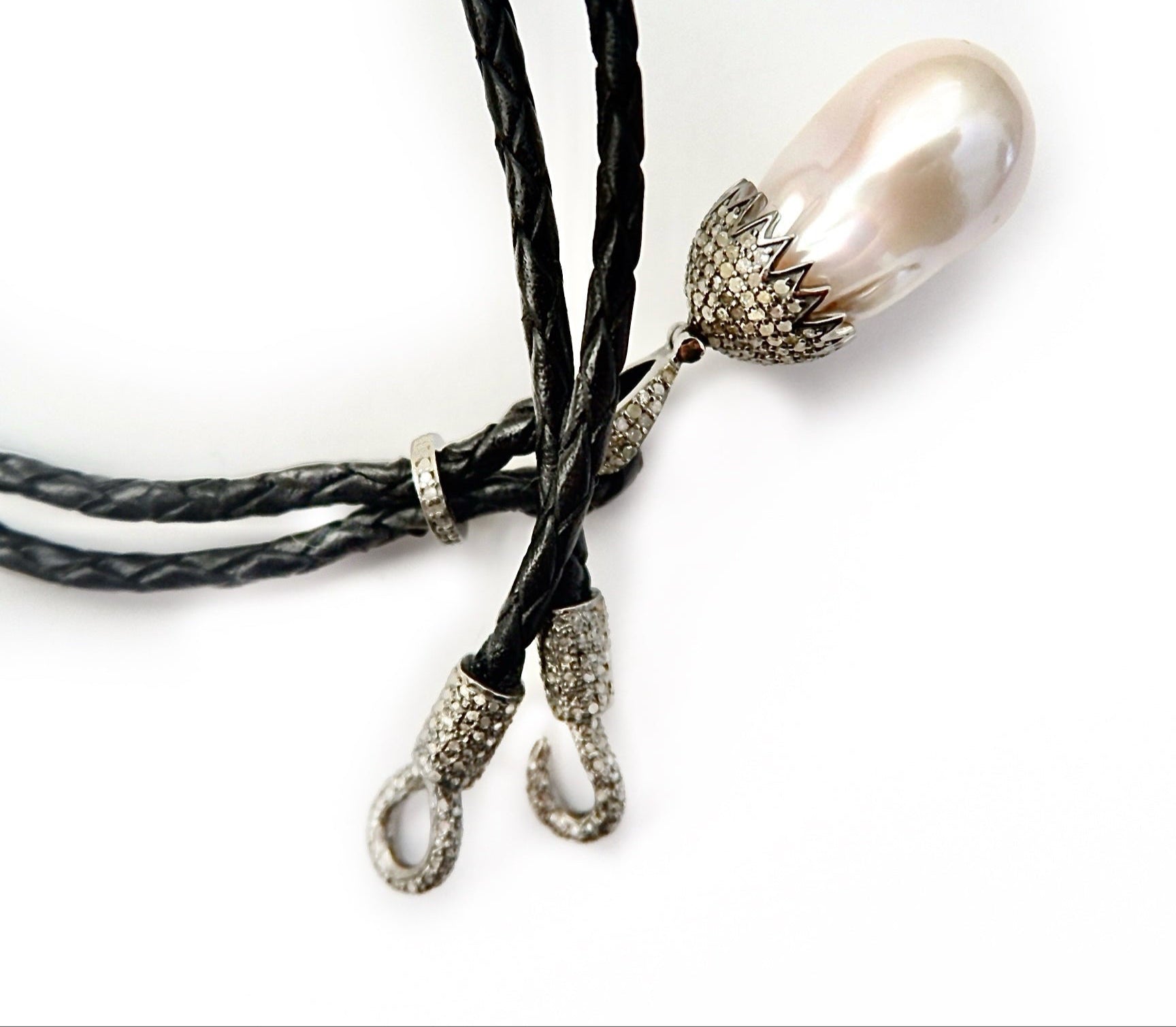 my modern baroque pearl necklace