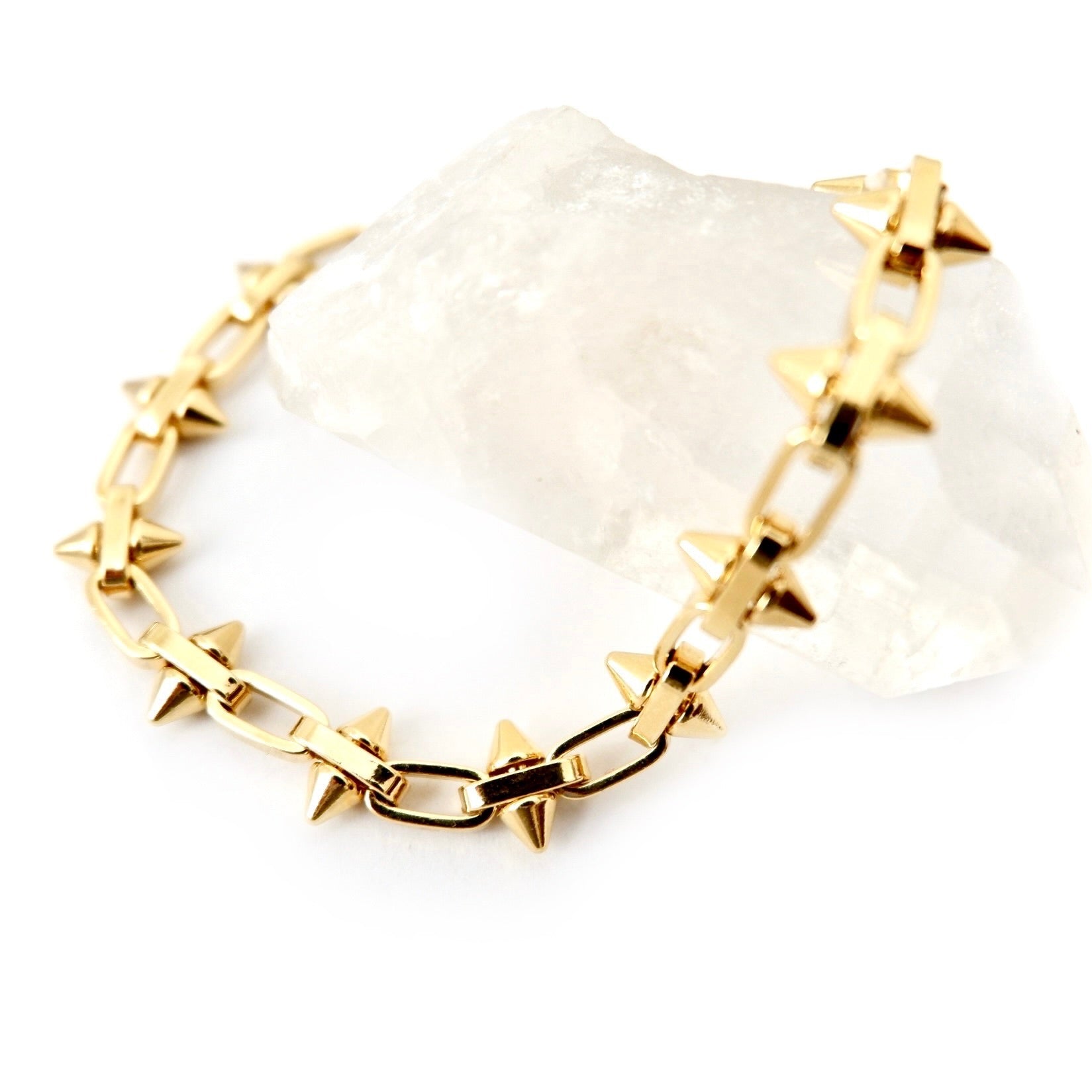 chic spikes bracelet