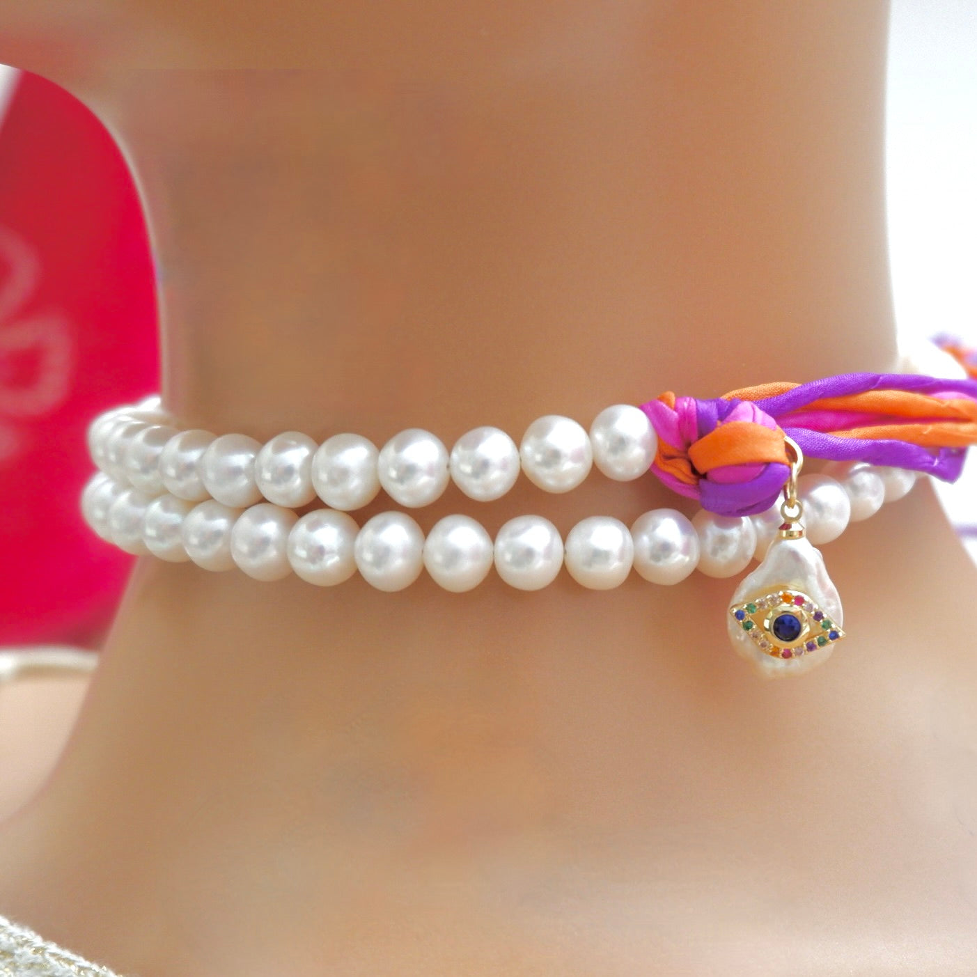 my exotic pearl necklace