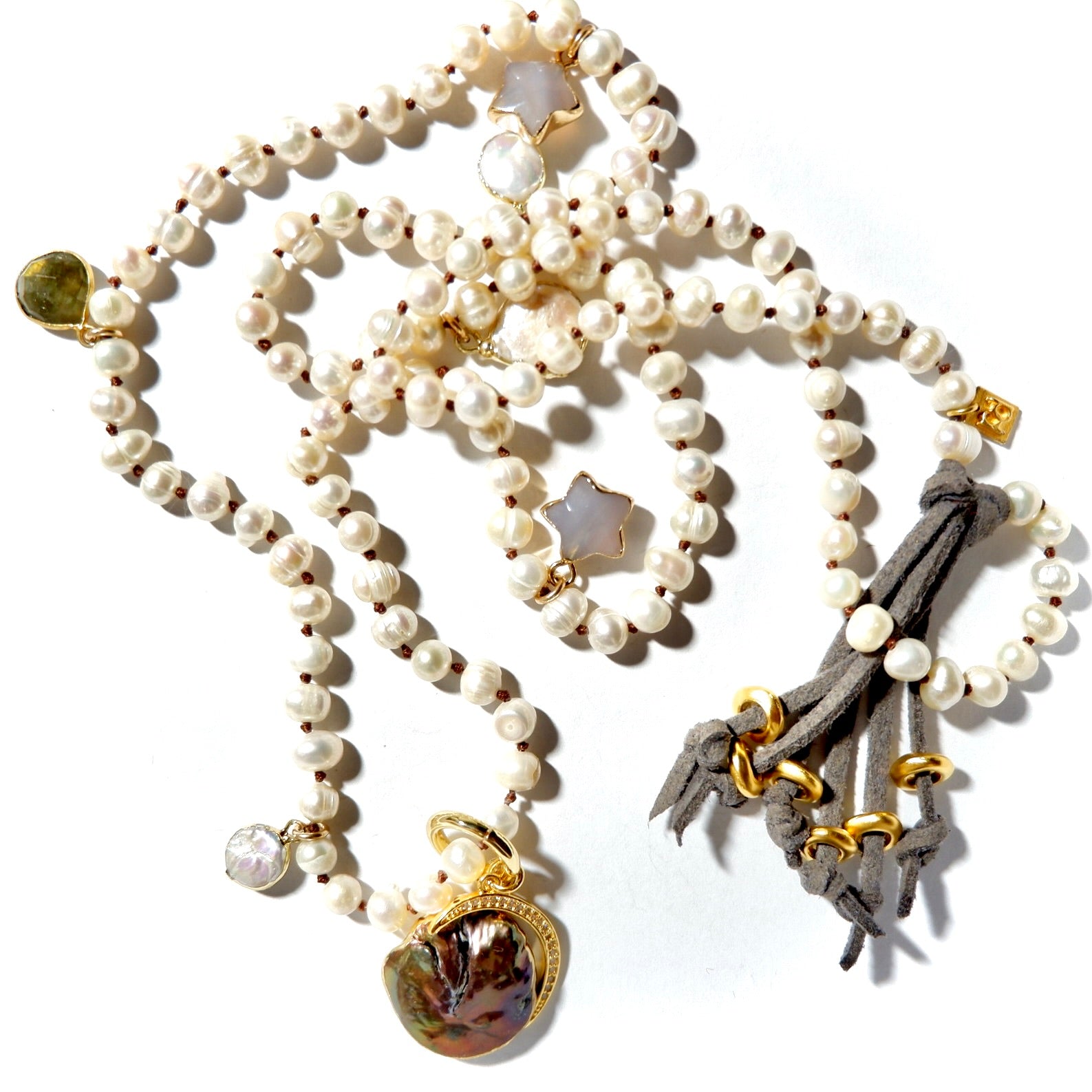 my stylish pearl necklace