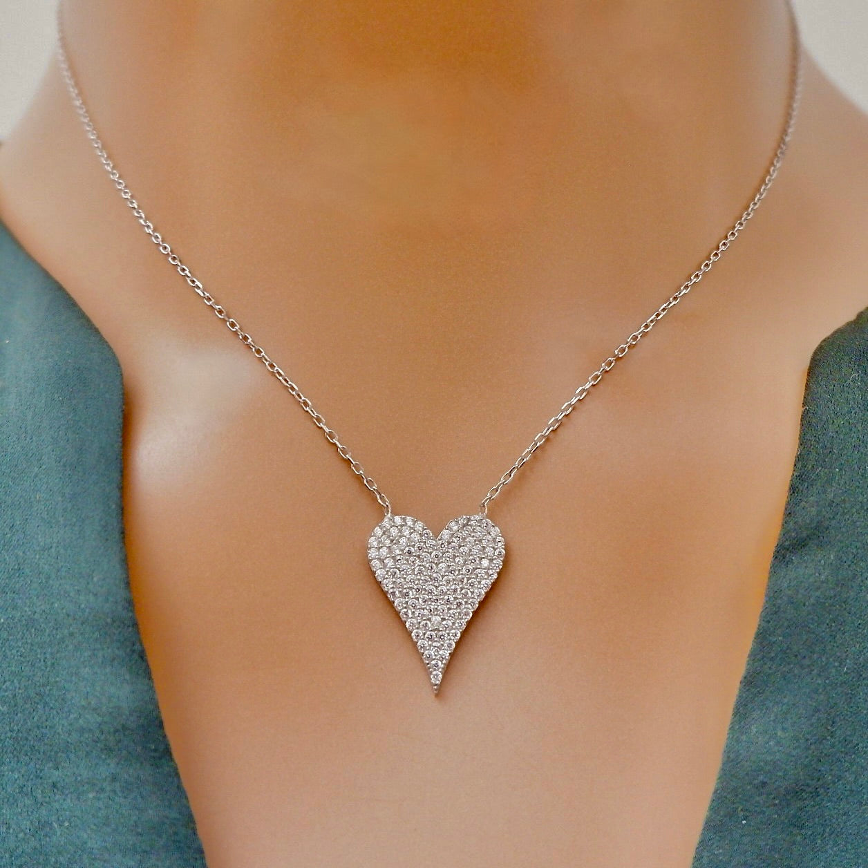 my sparkle heart necklace