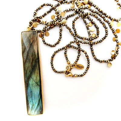 my luxe labradorite pendant necklace