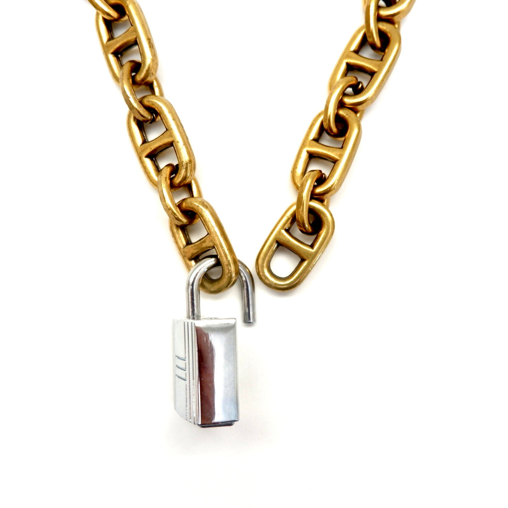 lock chain necklace