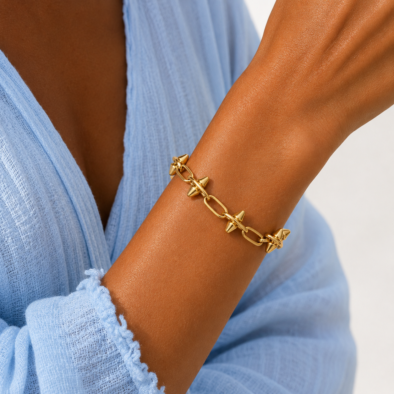 chic large spikes bracelet