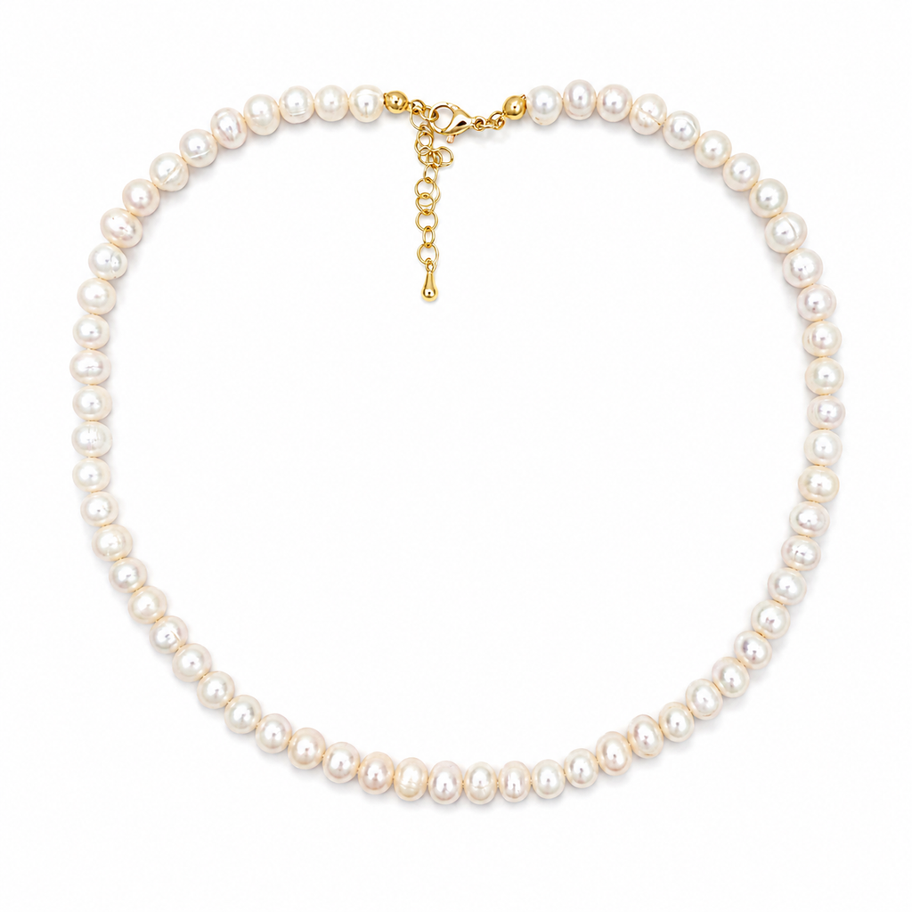 girlie pearl choker