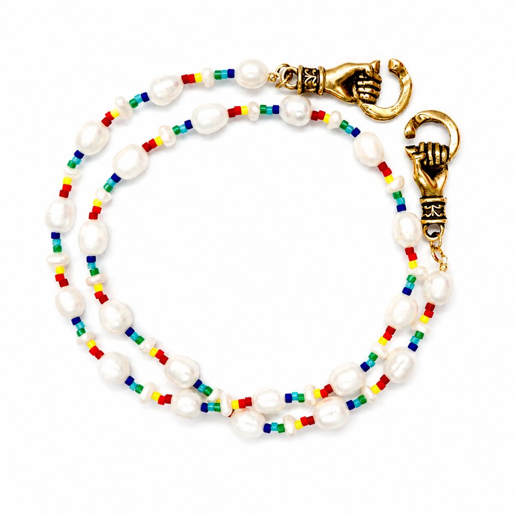 hand in hand pearl choker
