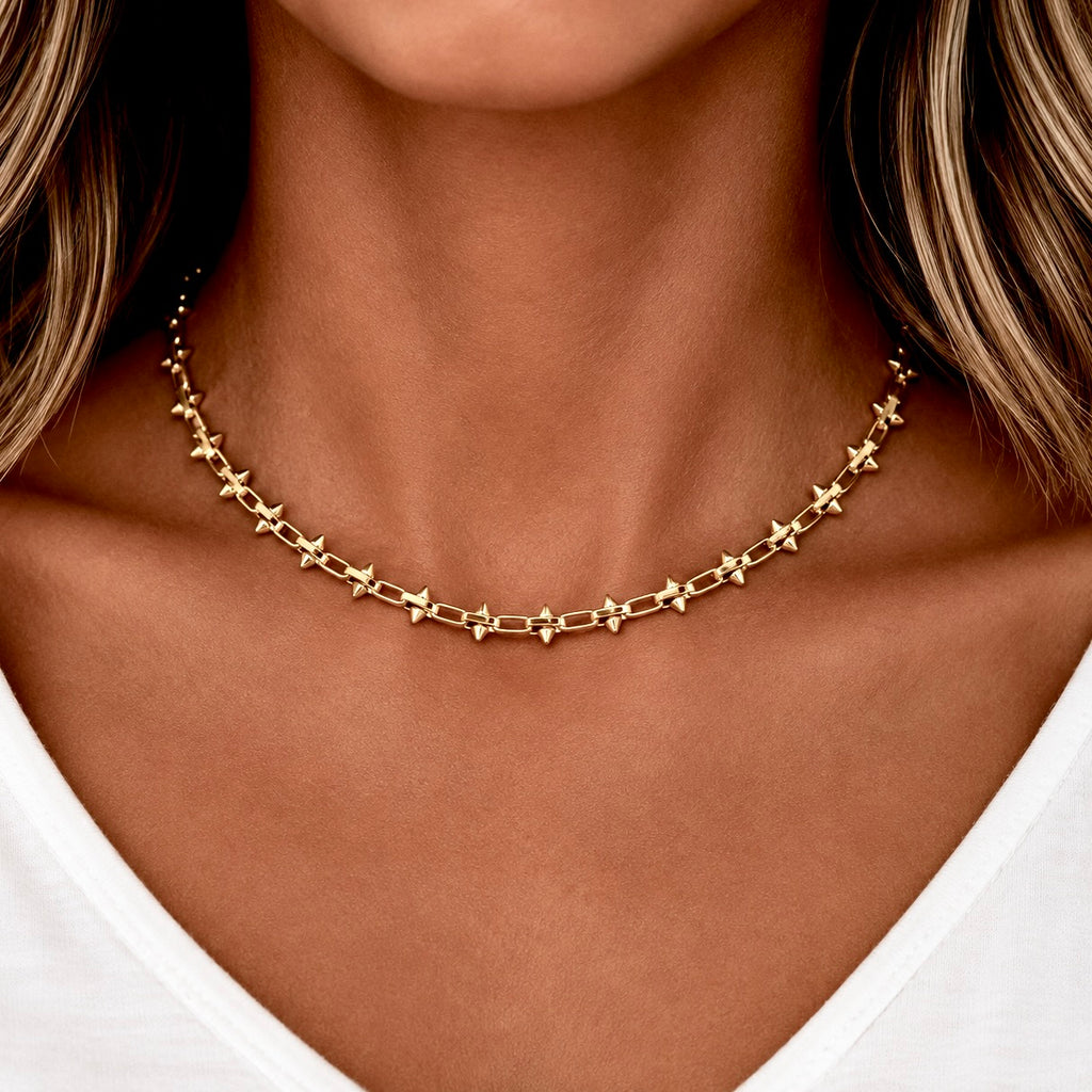 mini spikes chain necklace