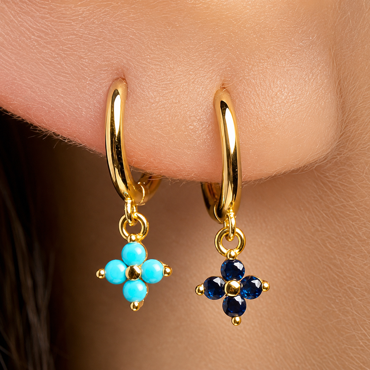 tiny x tiny clover earrings