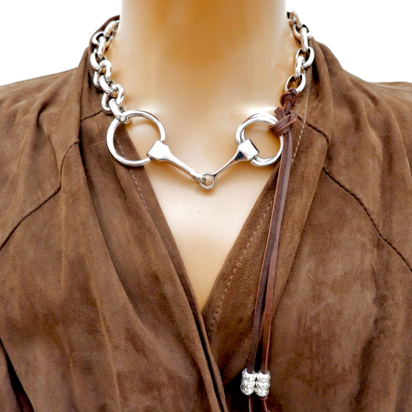 horsebit chain necklace