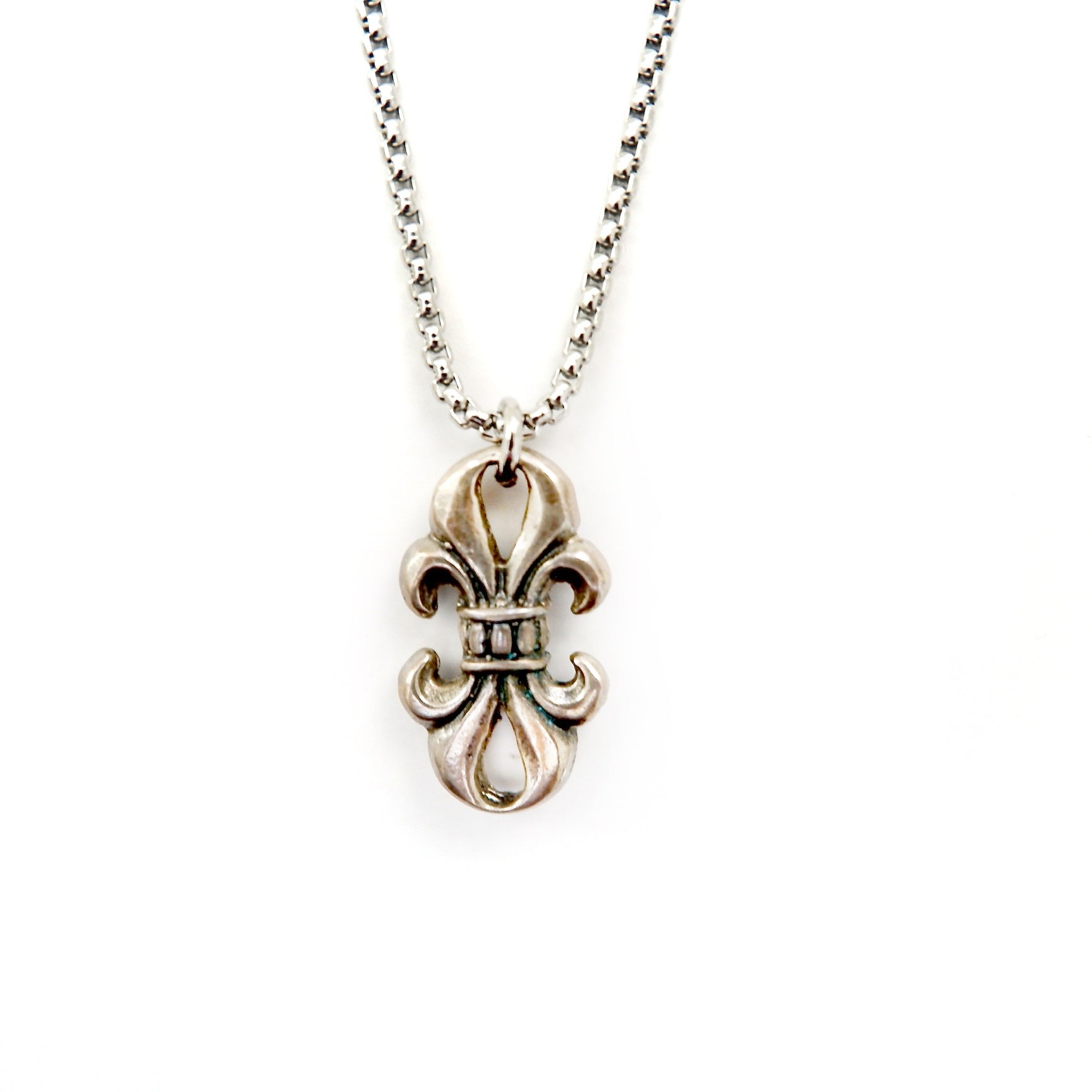 fleur de lis mens necklace