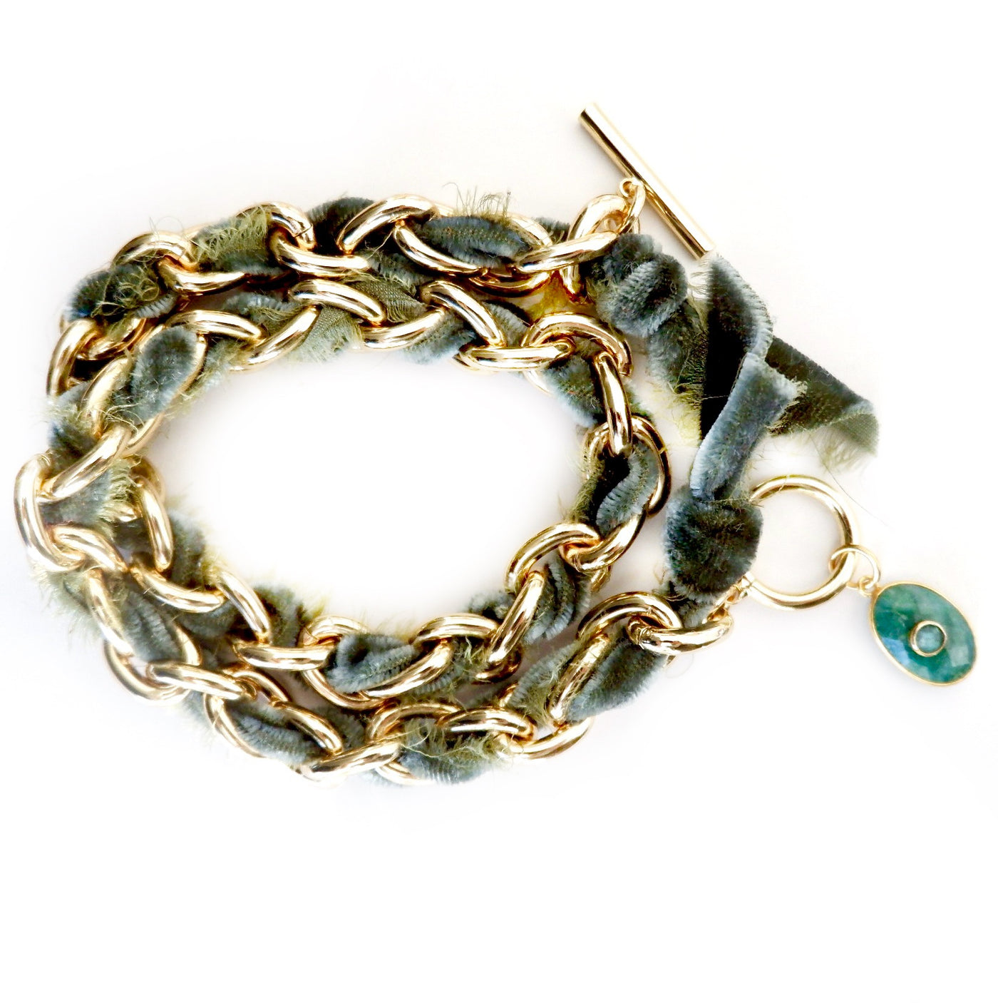 link chain and velvet ribbon necklace