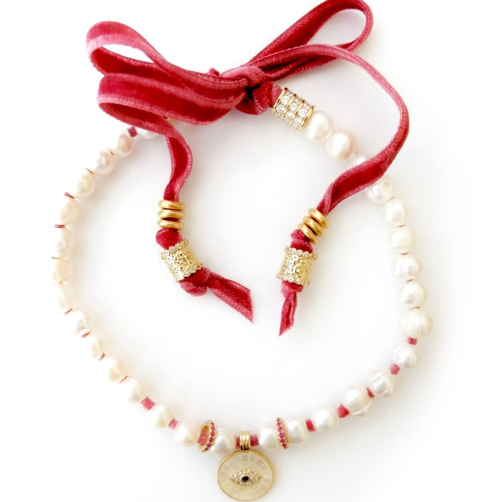 eye x pearl ribbon choker necklace