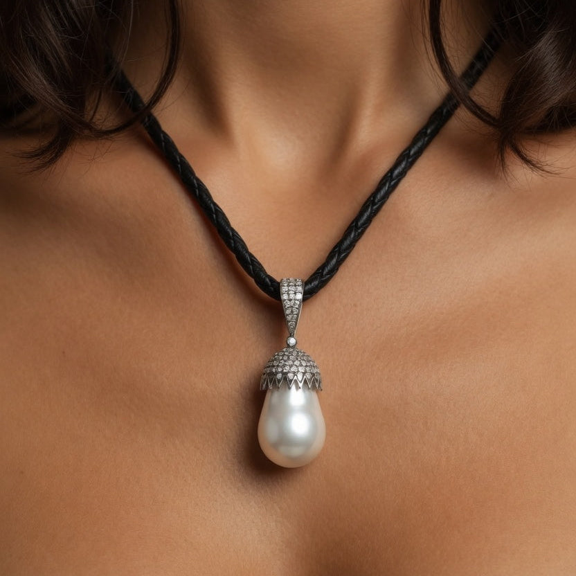 modern baroque pearl necklace