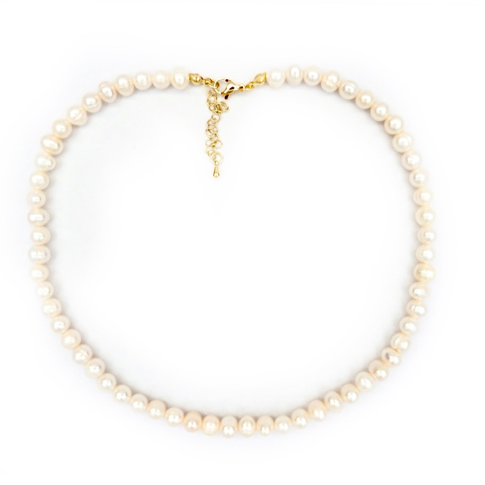 my dainty pearl choker