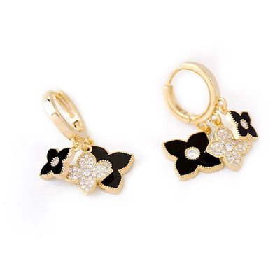 3 dangling clover earrings