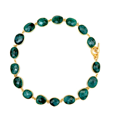 my go to emerald necklace