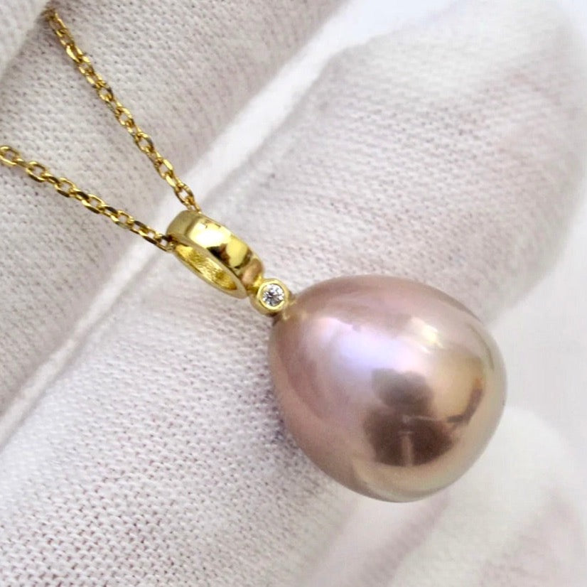my pink pearl pendant necklace