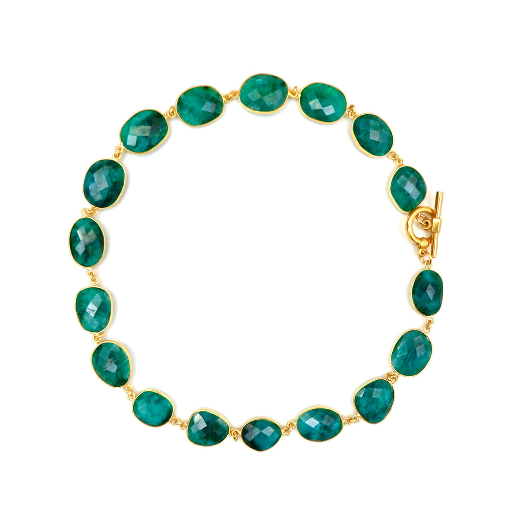 my go to emerald necklace