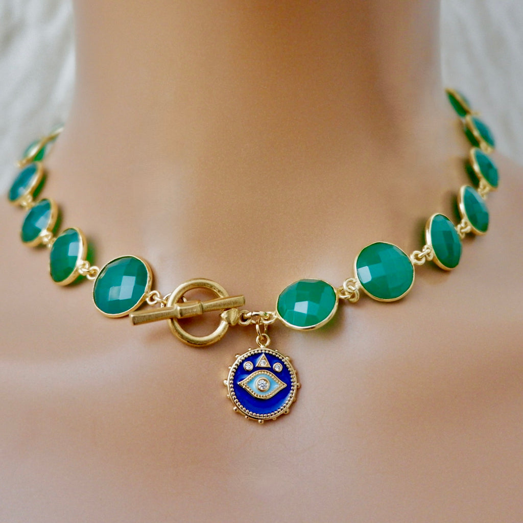 love my short agate necklace
