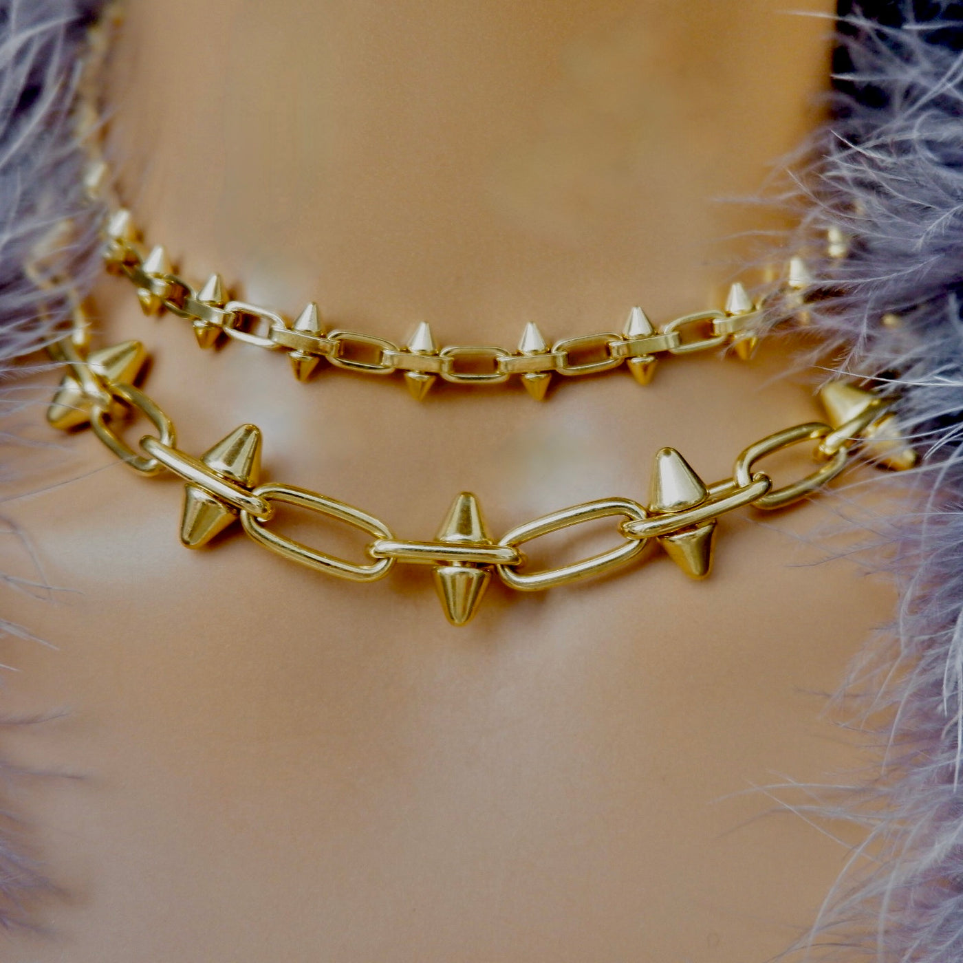 mini spikes chain necklace