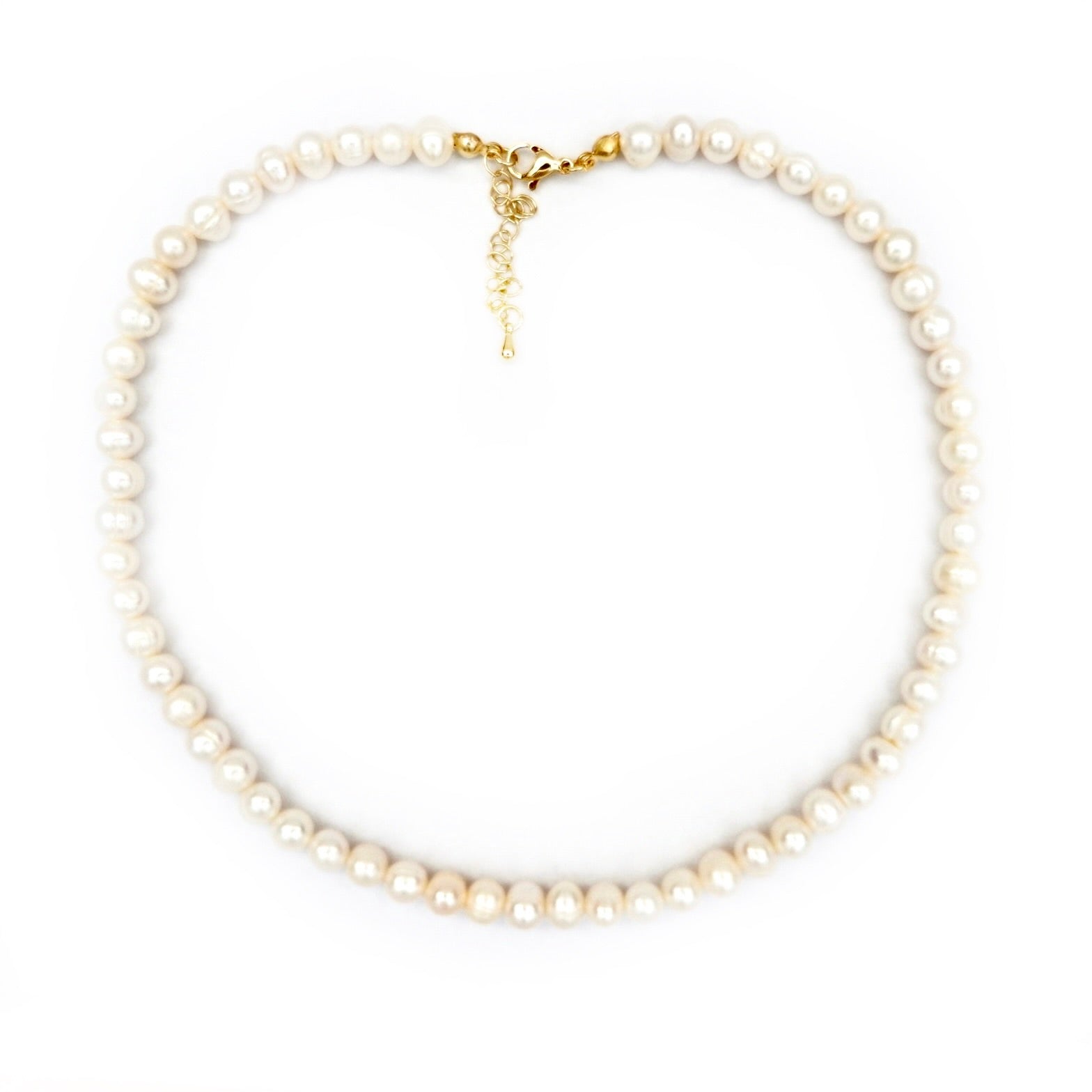 my dainty pearl choker